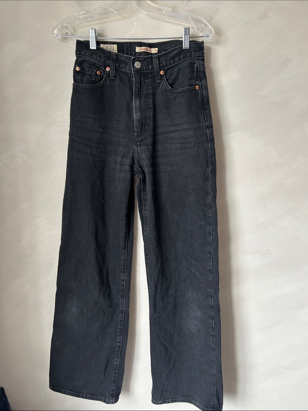 Levi’s RIBCAGE WIDE LEG JEANS - Size 26 black grey charcoal - Picture 3 of 12